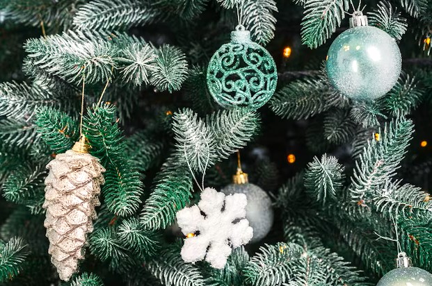 Примеры украшения новогодней елки от покупателей магазина sosna.kiev.ua