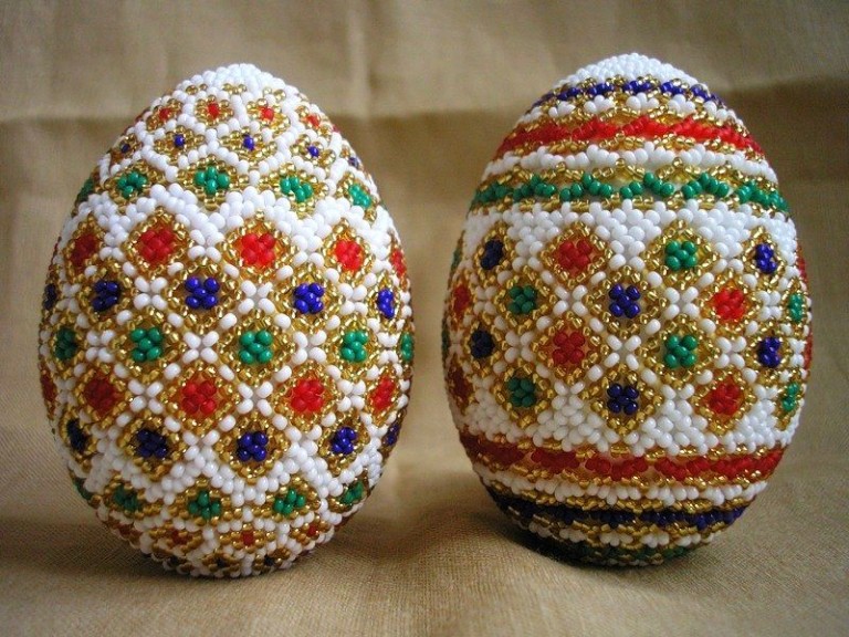 Дизайн пасхального яйца из бисера